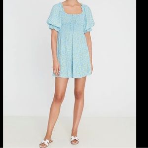 Faithfull the Brand Charlotte Floral Mini Dress small